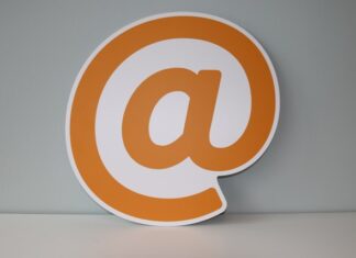 Can you send fax through email?