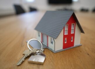 Can you roll a home equity loan into your mortgage?
